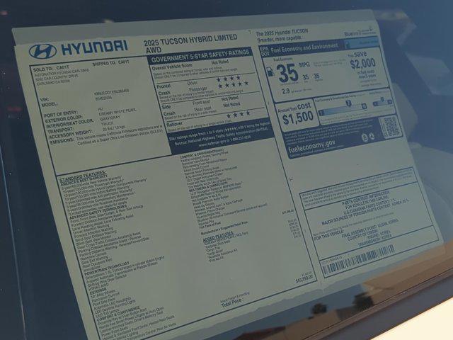 new 2025 Hyundai TUCSON Hybrid car, priced at $43,890