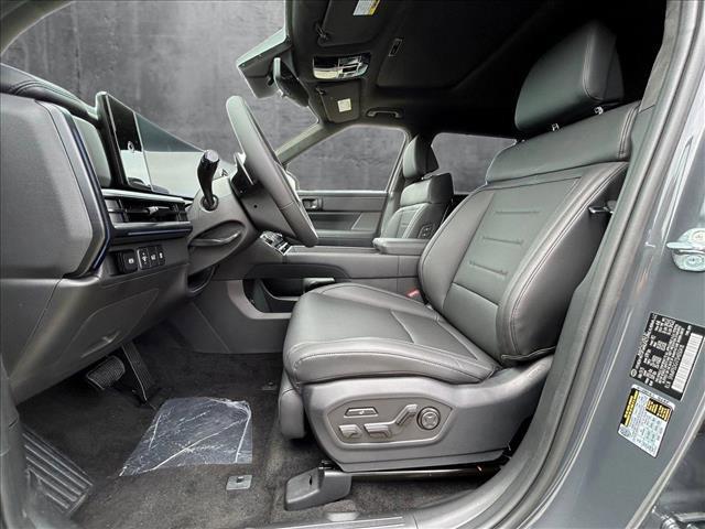 new 2025 Hyundai SANTA FE HEV car, priced at $52,175