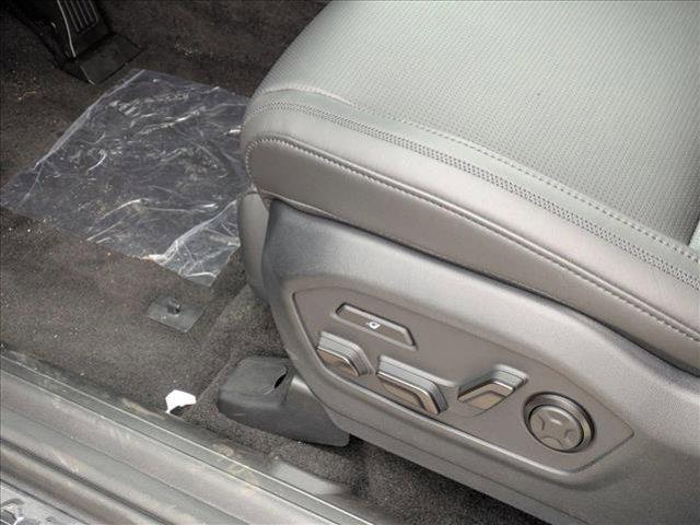 new 2025 Hyundai SANTA FE HEV car, priced at $50,210