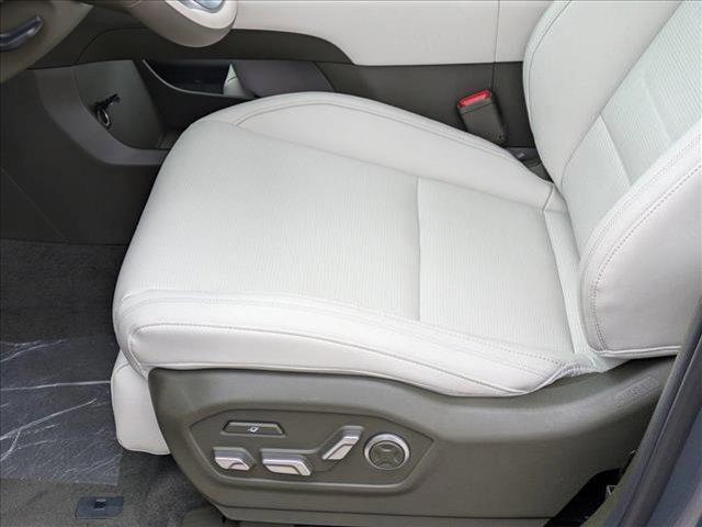new 2025 Hyundai SANTA FE HEV car, priced at $50,035