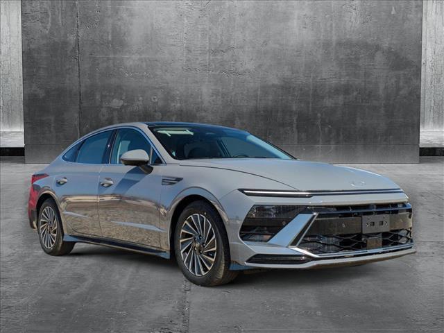 new 2025 Hyundai Sonata Hybrid car, priced at $39,250