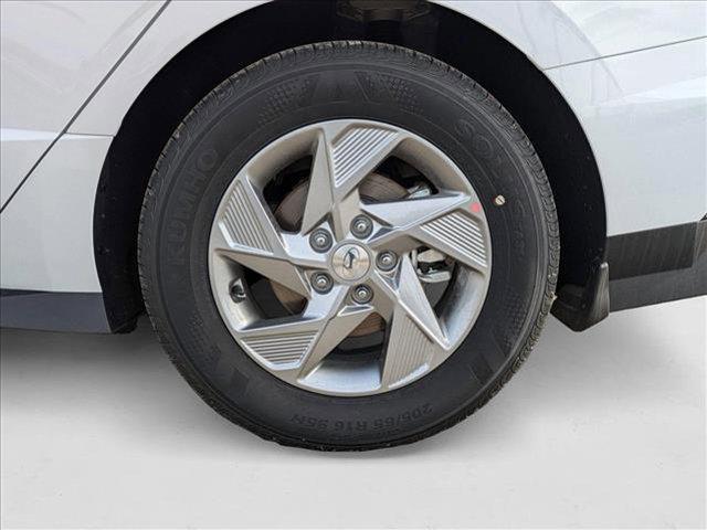new 2025 Hyundai Sonata car, priced at $27,293