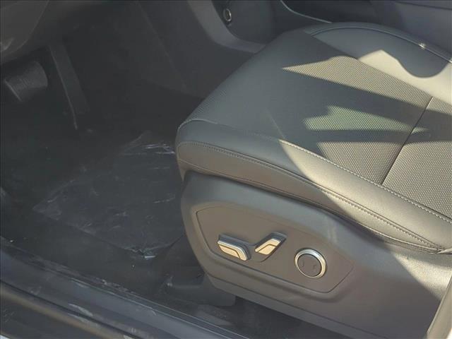new 2025 Hyundai Santa Fe car, priced at $43,859