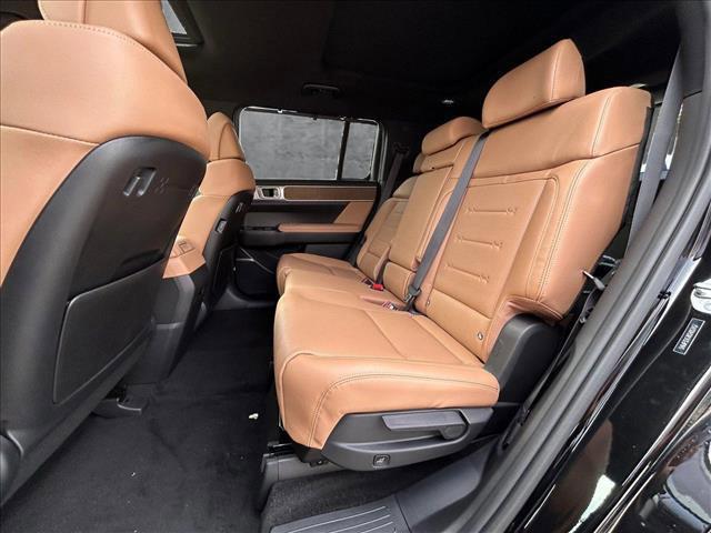 new 2025 Hyundai Santa Fe car, priced at $48,714
