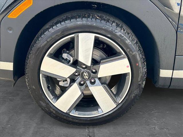 new 2025 Hyundai Santa Fe car, priced at $48,714