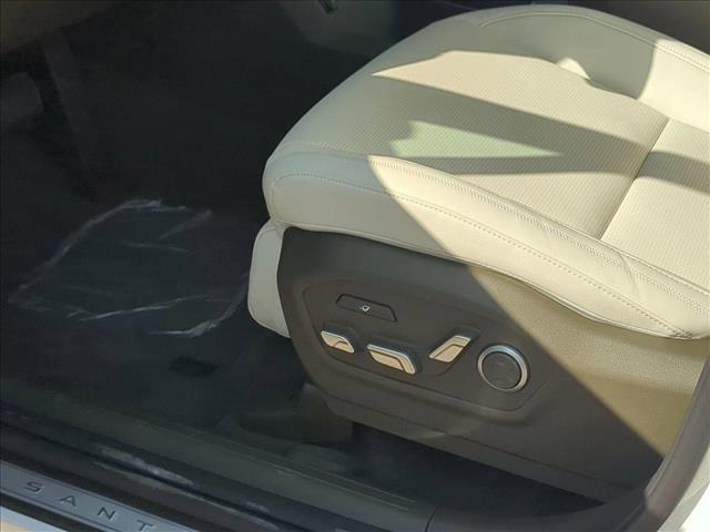 new 2025 Hyundai SANTA FE HEV car, priced at $50,709