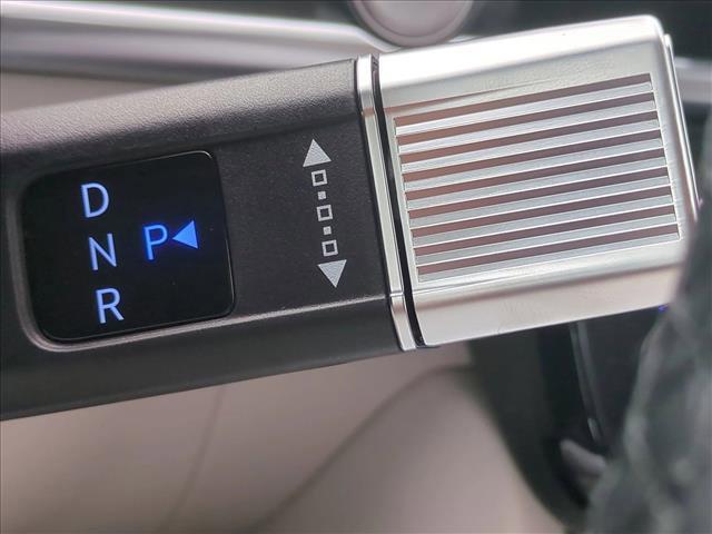 new 2025 Hyundai TUCSON Hybrid car, priced at $38,650
