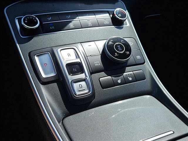 used 2022 Hyundai Santa Fe car, priced at $24,995