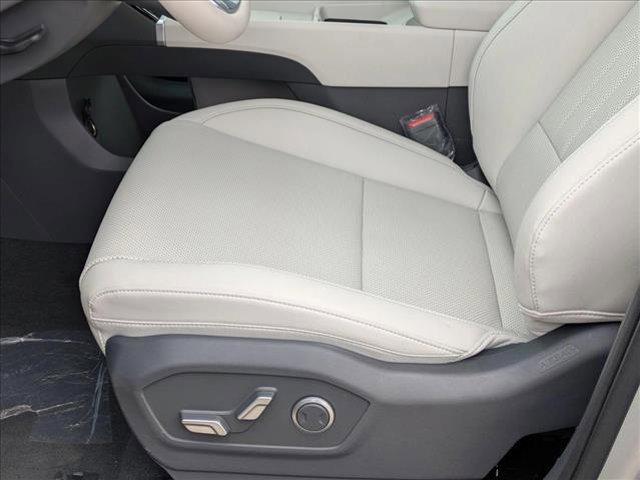 new 2025 Hyundai Santa Fe car, priced at $39,980