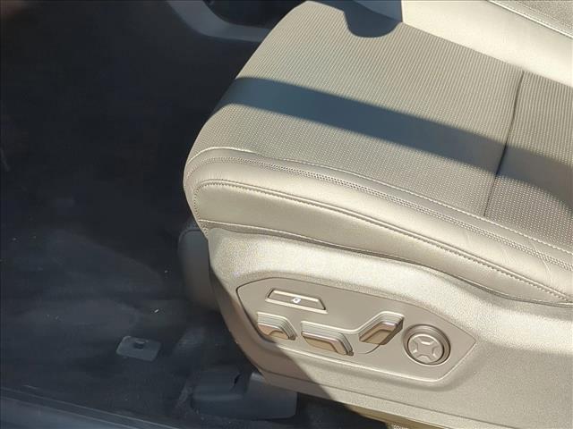 new 2025 Hyundai SANTA FE HEV car, priced at $47,584