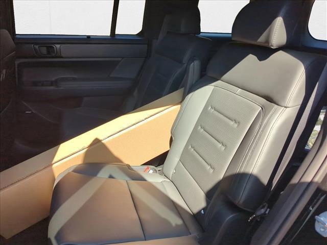 new 2025 Hyundai SANTA FE HEV car, priced at $47,584