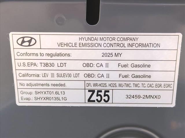new 2025 Hyundai TUCSON Hybrid car, priced at $43,425