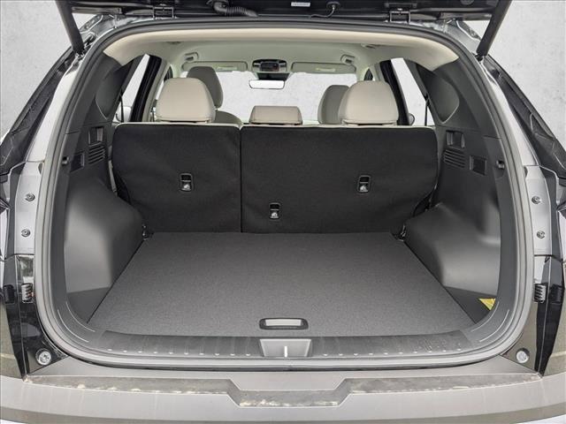 new 2025 Hyundai TUCSON Hybrid car, priced at $33,942