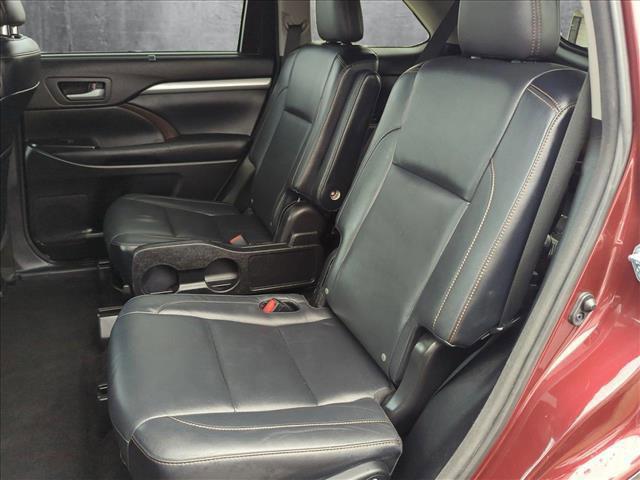 used 2015 Toyota Highlander car, priced at $16,584