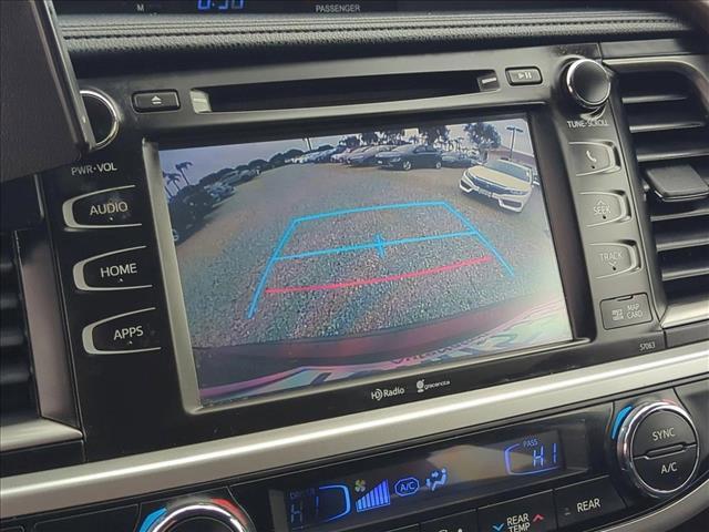 used 2015 Toyota Highlander car, priced at $16,584