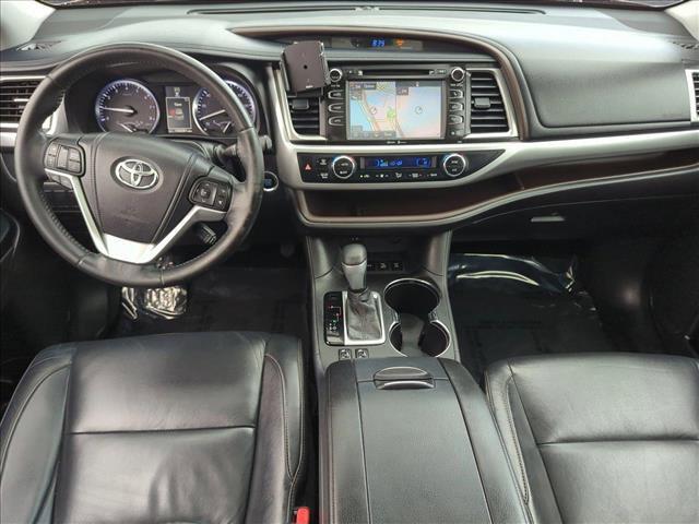 used 2015 Toyota Highlander car, priced at $16,584
