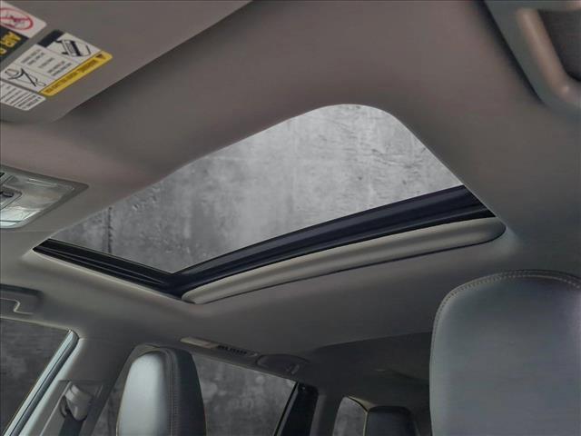 used 2015 Toyota Highlander car, priced at $16,584