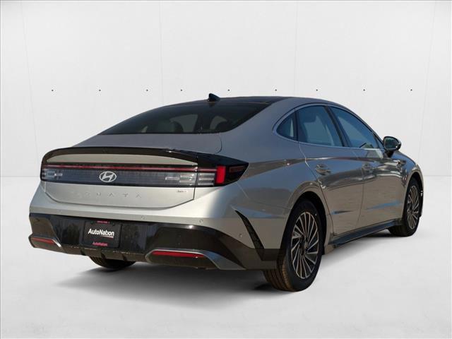new 2025 Hyundai Sonata Hybrid car, priced at $39,130