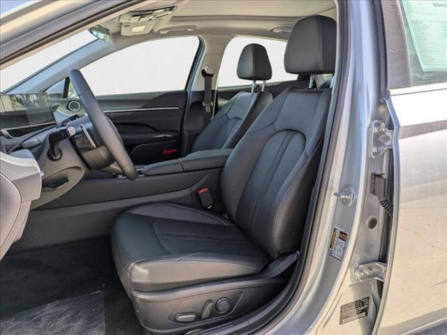 new 2025 Hyundai Sonata Hybrid car, priced at $39,130
