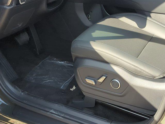 new 2025 Hyundai Santa Fe car, priced at $42,159