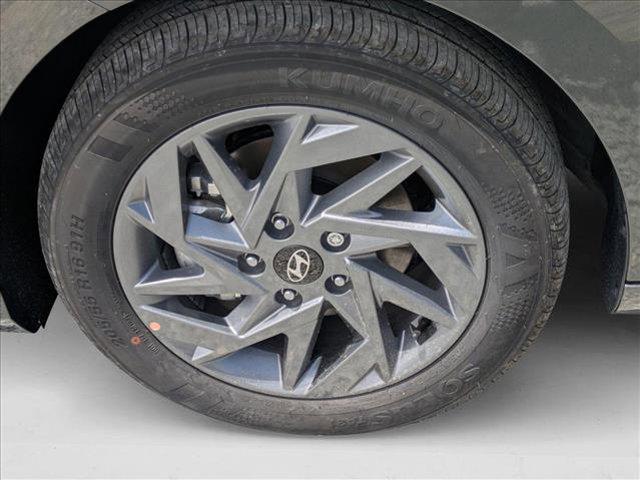 new 2025 Hyundai ELANTRA HEV car, priced at $27,230