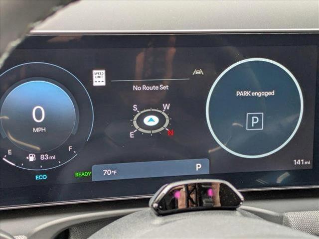 new 2025 Hyundai TUCSON Hybrid car, priced at $43,330