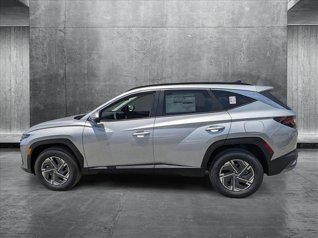 new 2025 Hyundai TUCSON Hybrid car, priced at $35,460