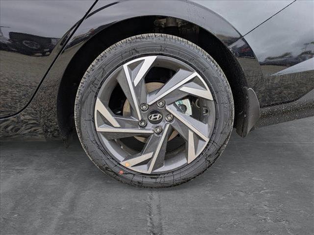 new 2025 Hyundai Elantra car, priced at $29,090