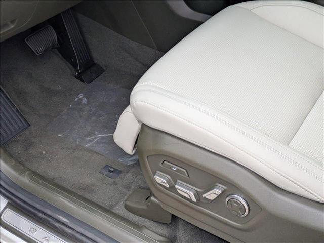 new 2025 Hyundai SANTA FE HEV car, priced at $47,989