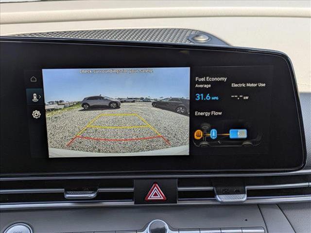new 2025 Hyundai Elantra car, priced at $29,685