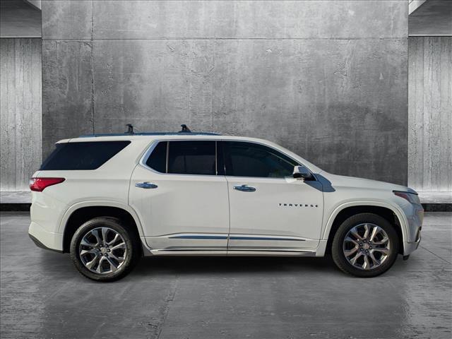 used 2019 Chevrolet Traverse car, priced at $27,241