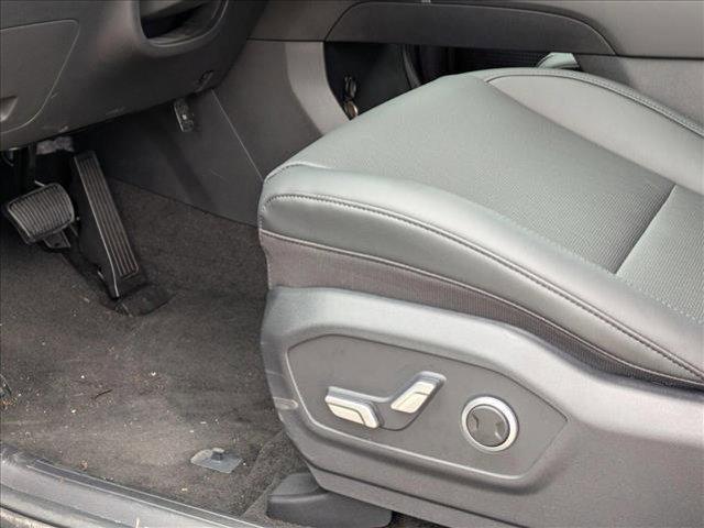 new 2025 Hyundai Santa Fe car, priced at $40,514