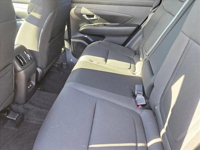 new 2025 Hyundai TUCSON Hybrid car, priced at $33,883