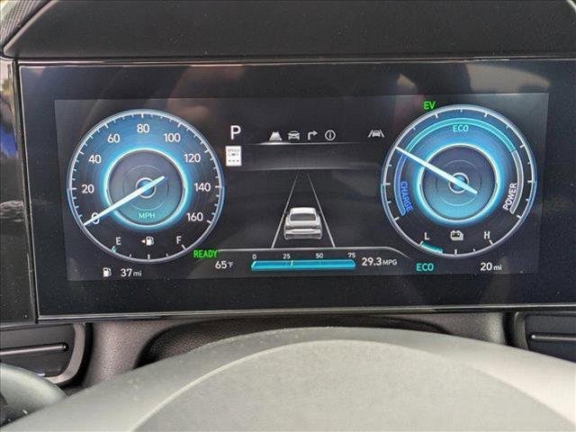 new 2025 Hyundai Elantra car, priced at $29,060