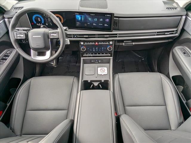 new 2025 Hyundai Santa Fe car, priced at $40,660