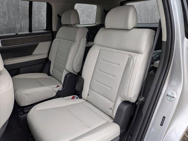 new 2025 Hyundai SANTA FE HEV car, priced at $51,825