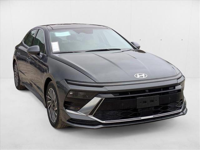 new 2025 Hyundai Sonata Hybrid car, priced at $39,155
