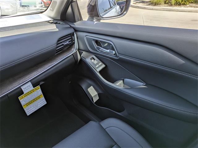 new 2025 Nissan Rogue car, priced at $41,376