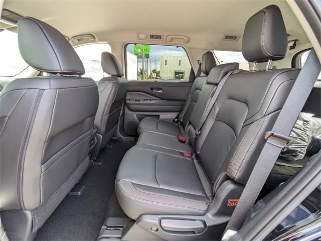 new 2025 Nissan Pathfinder car, priced at $38,249