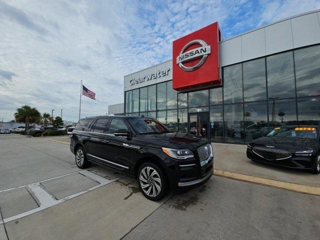 used 2022 Lincoln Navigator car, priced at $47,781