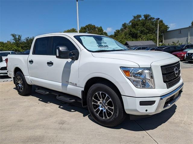 new 2024 Nissan Titan car, priced at $46,280