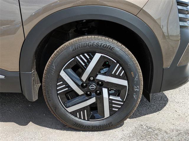 new 2025 Nissan Kicks car, priced at $24,023