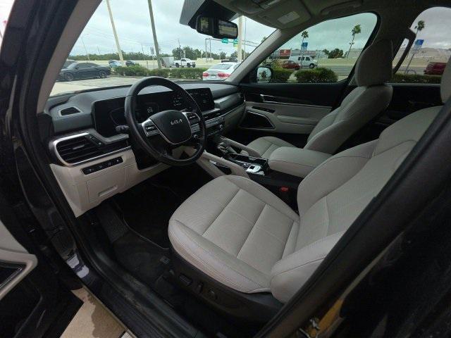 used 2025 Kia Telluride car, priced at $37,591