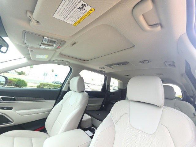 used 2025 Kia Telluride car, priced at $37,591