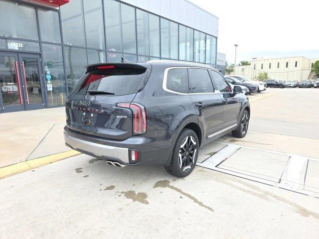 used 2025 Kia Telluride car, priced at $37,591