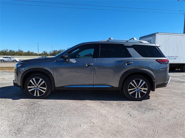 new 2025 Nissan Pathfinder car, priced at $47,401