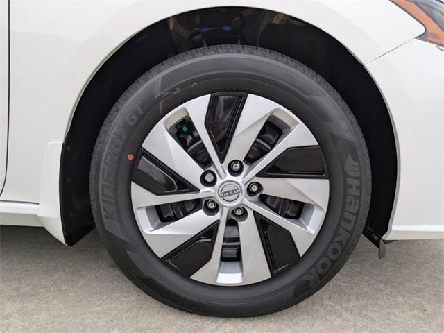 new 2025 Nissan Altima car, priced at $25,303
