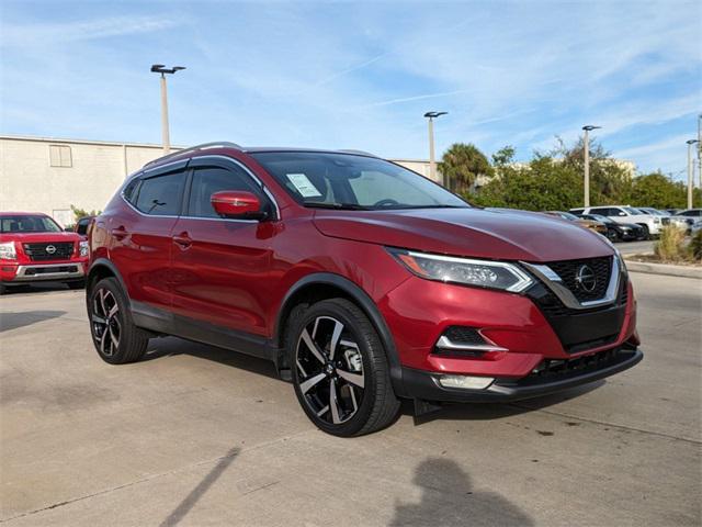 used 2020 Nissan Rogue Sport car, priced at $20,000