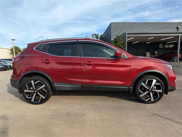 used 2020 Nissan Rogue Sport car, priced at $20,000