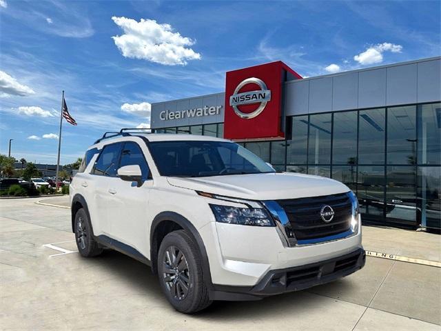 new 2024 Nissan Pathfinder car, priced at $35,398